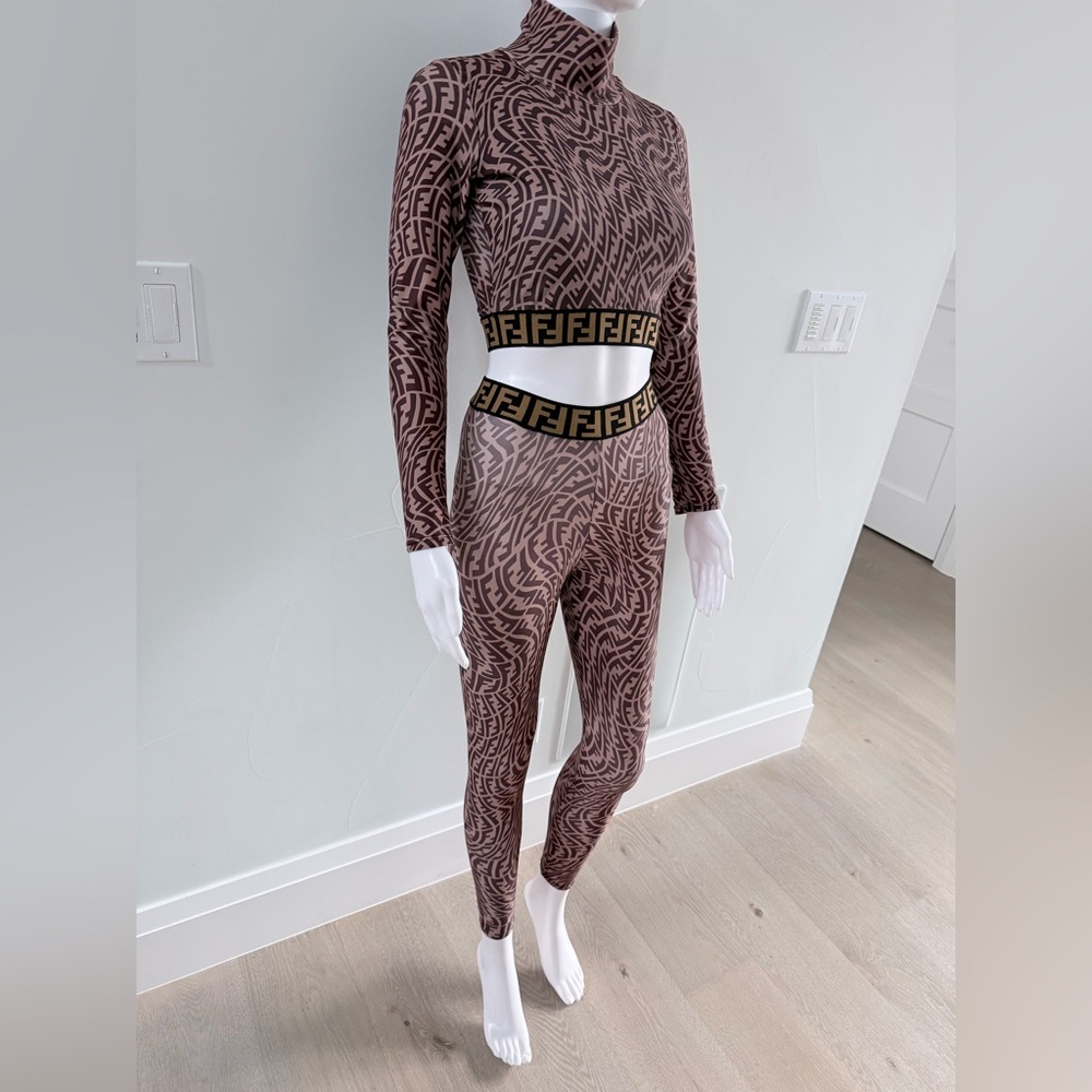 Fendi Geometric Matching Leggings Set - Brown and Black size XS/S - Picture 9 of 16